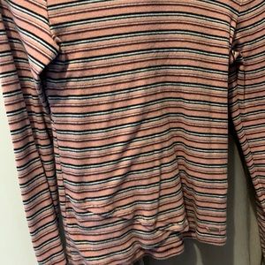 Long sleeve M hollister top